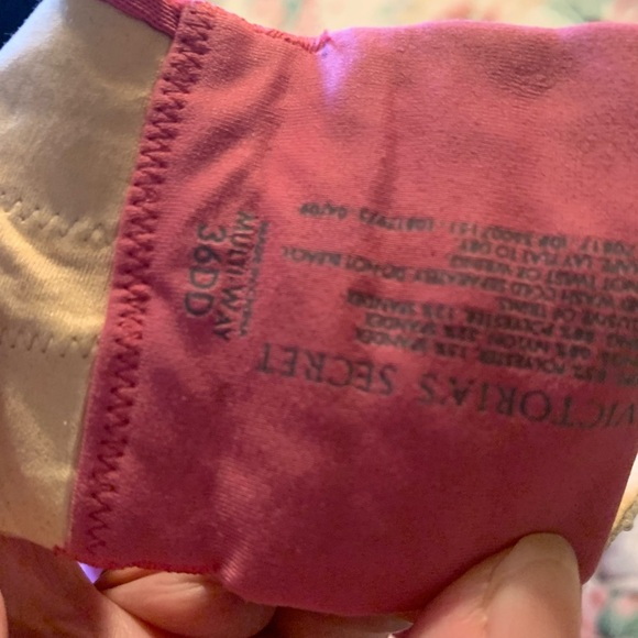 Pink Strapless Satin Bra Size 36 DD - Picture 11 of 11